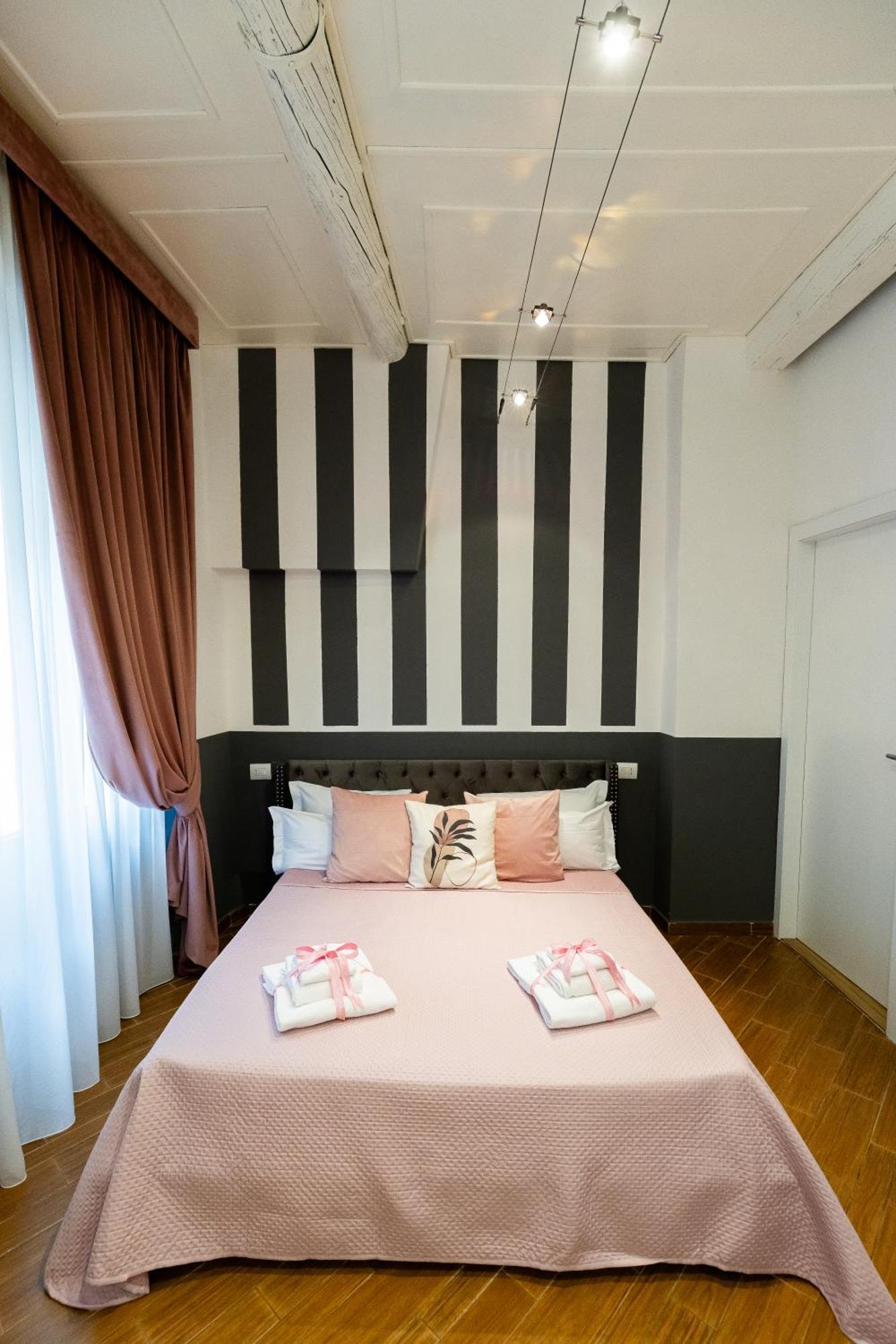 Santa Croce Dream Suites Флоренція Екстер'єр фото