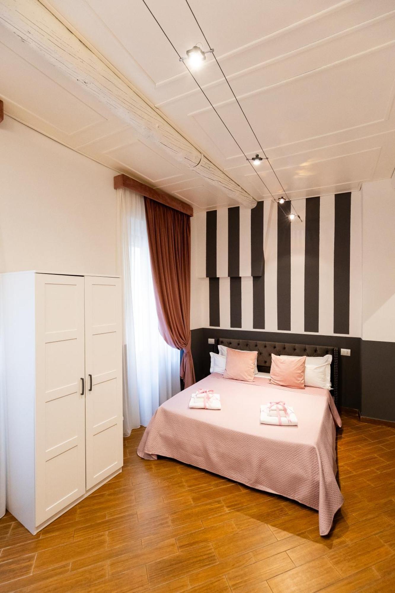 Santa Croce Dream Suites Флоренція Екстер'єр фото
